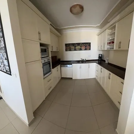 Apartament Resident Gold Bau 3 *