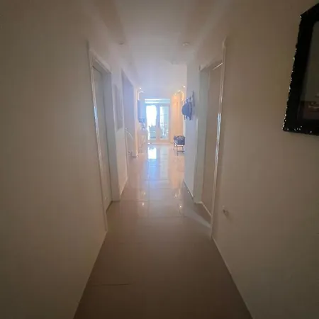 Resident Gold Bau 3 Apartament